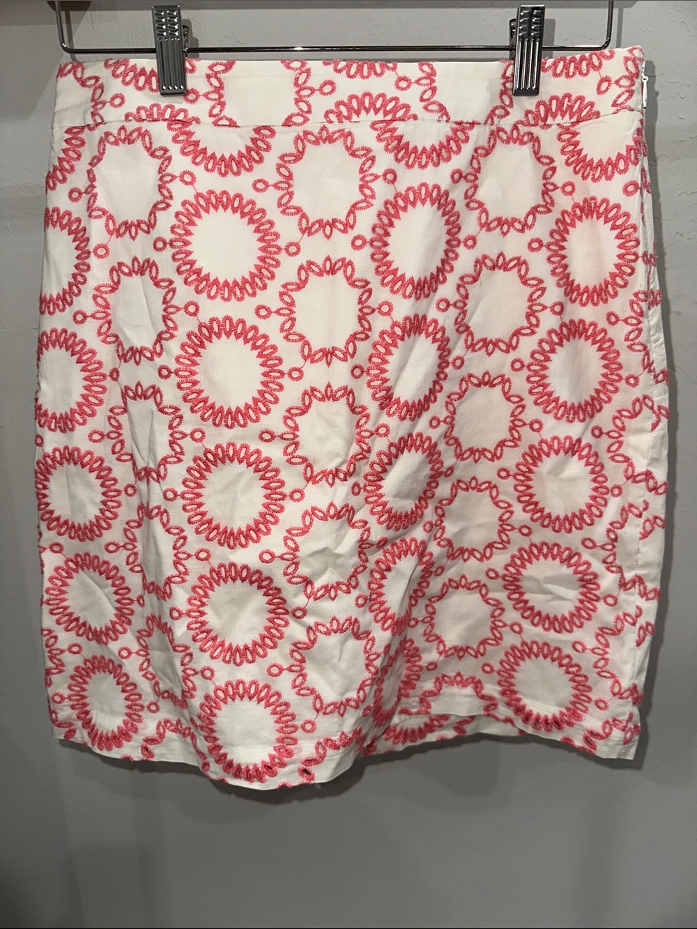 Banana Republic Coral Skirt- size 4